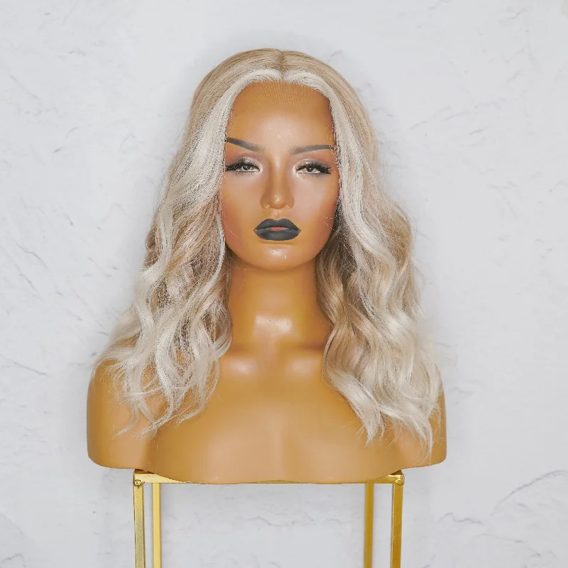 LUCY Frosted Blonde 16" Lace Front Wig